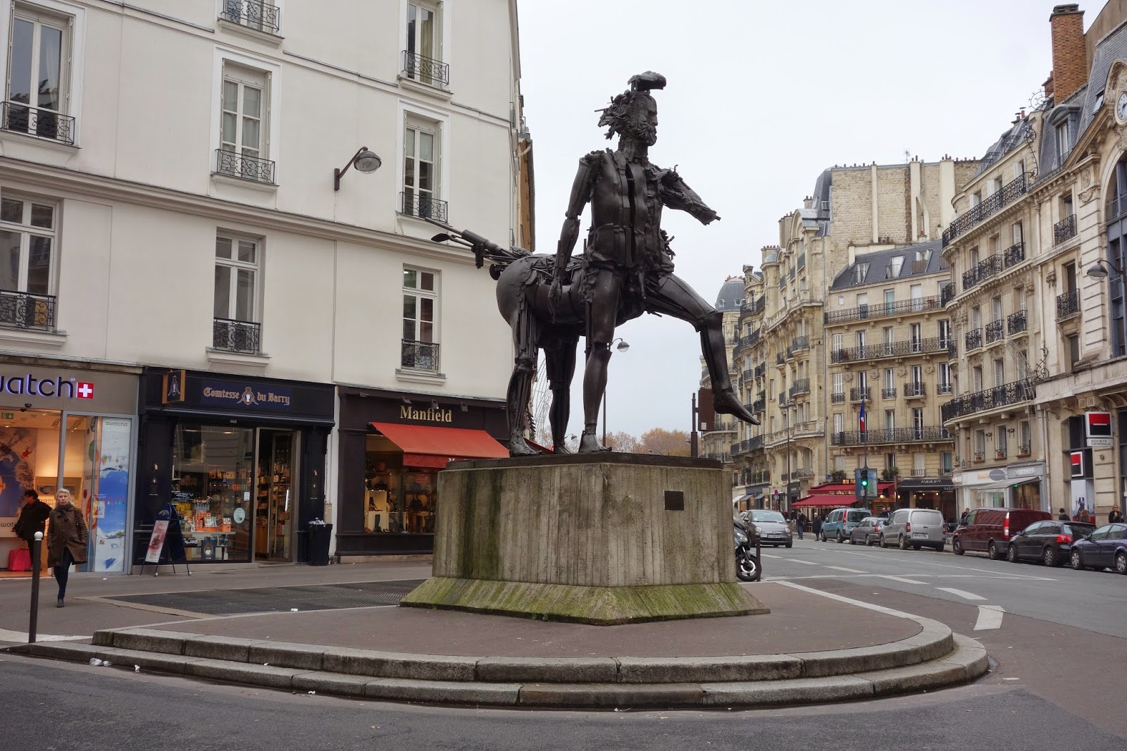 Paris Le Centaure de César Place MichelDebré VIème Paris la