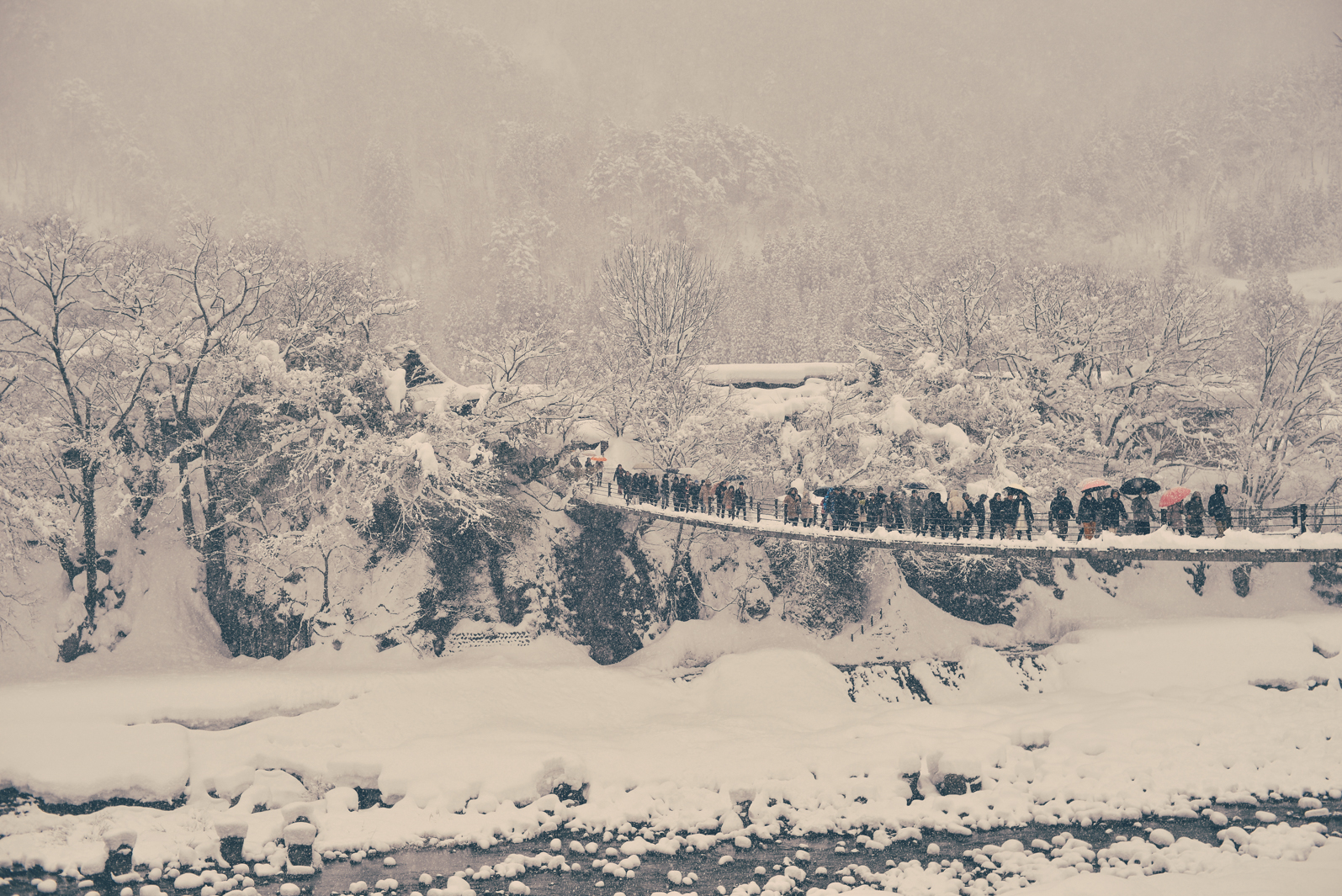 GIFU & SHIRAKAWAGO TRAVEL GUIDE IN WINTER! eatandtreats Indonesian