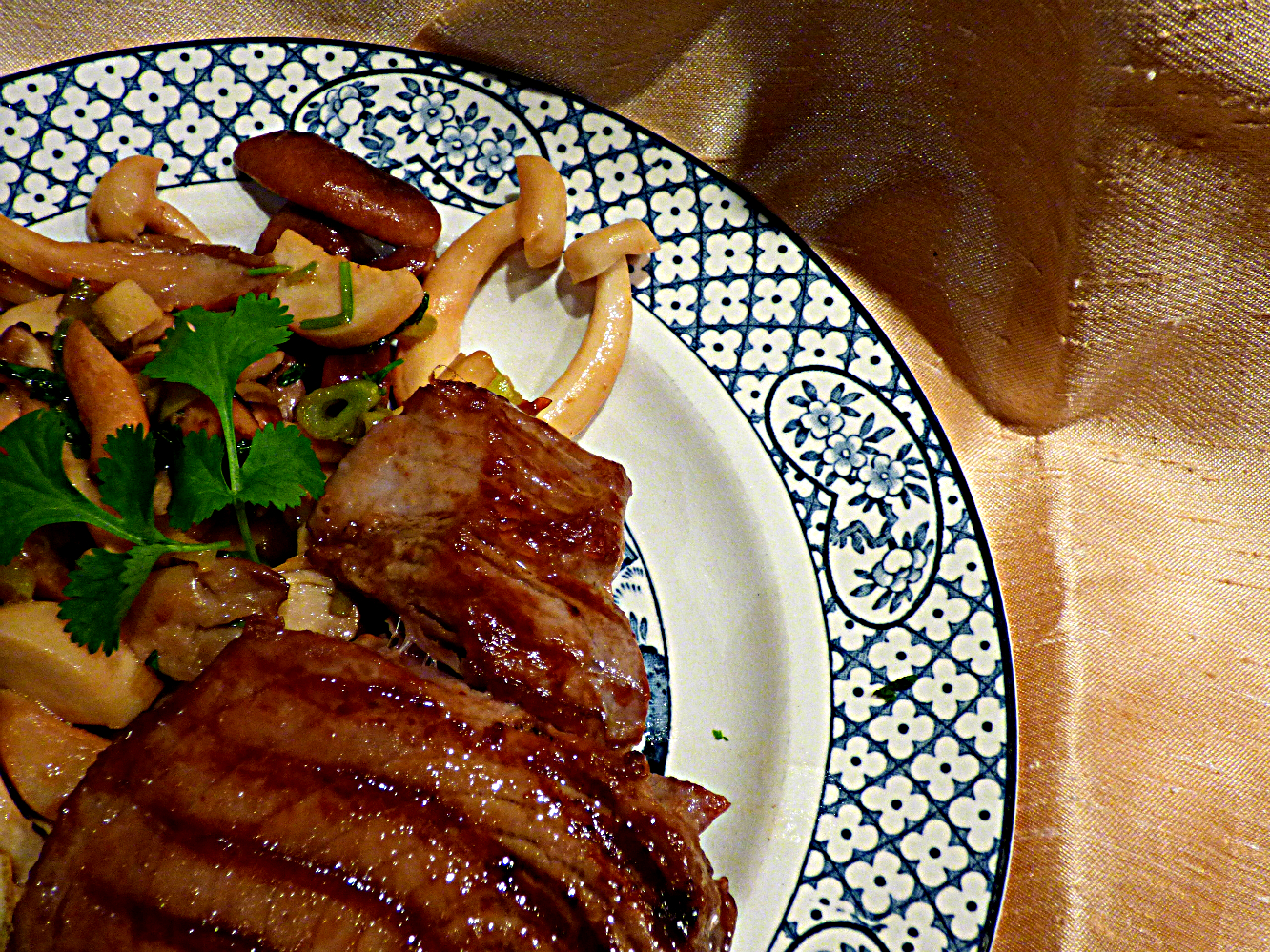 Chez Maximka Grilled tuna steak with exotic mushrooms