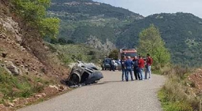 Ζωντανός κάηκε ο άνδρας που εντοπίστηκε στο φλεγόμενο αυτοκίνητό του Ζωντανός κάηκε ο άνδρας που εντοπίστηκε στο φλεγόμενο αυτοκίνητό του