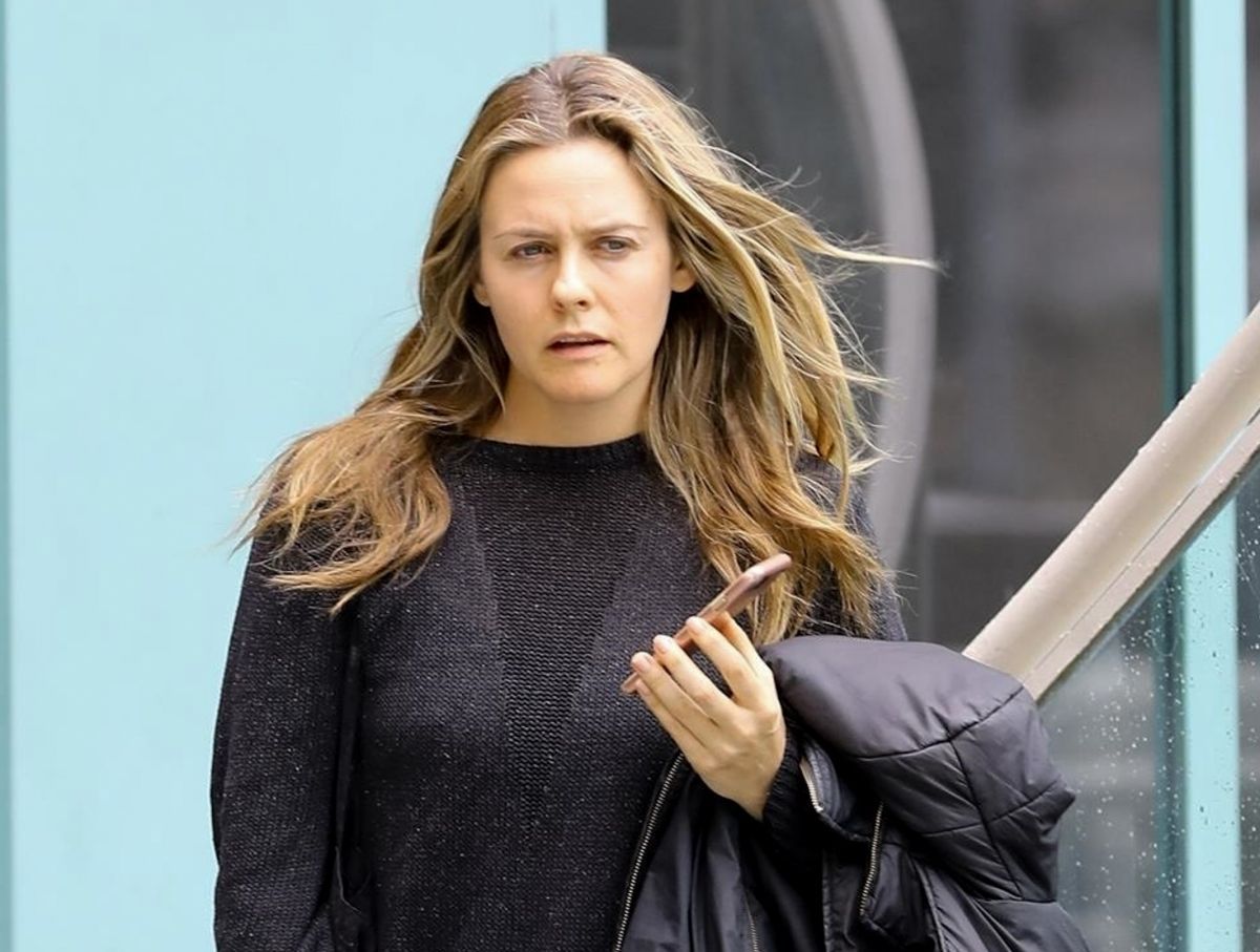 Sexy Alicia Silverstone Without Makeup At Barry’s Bootcamp in West