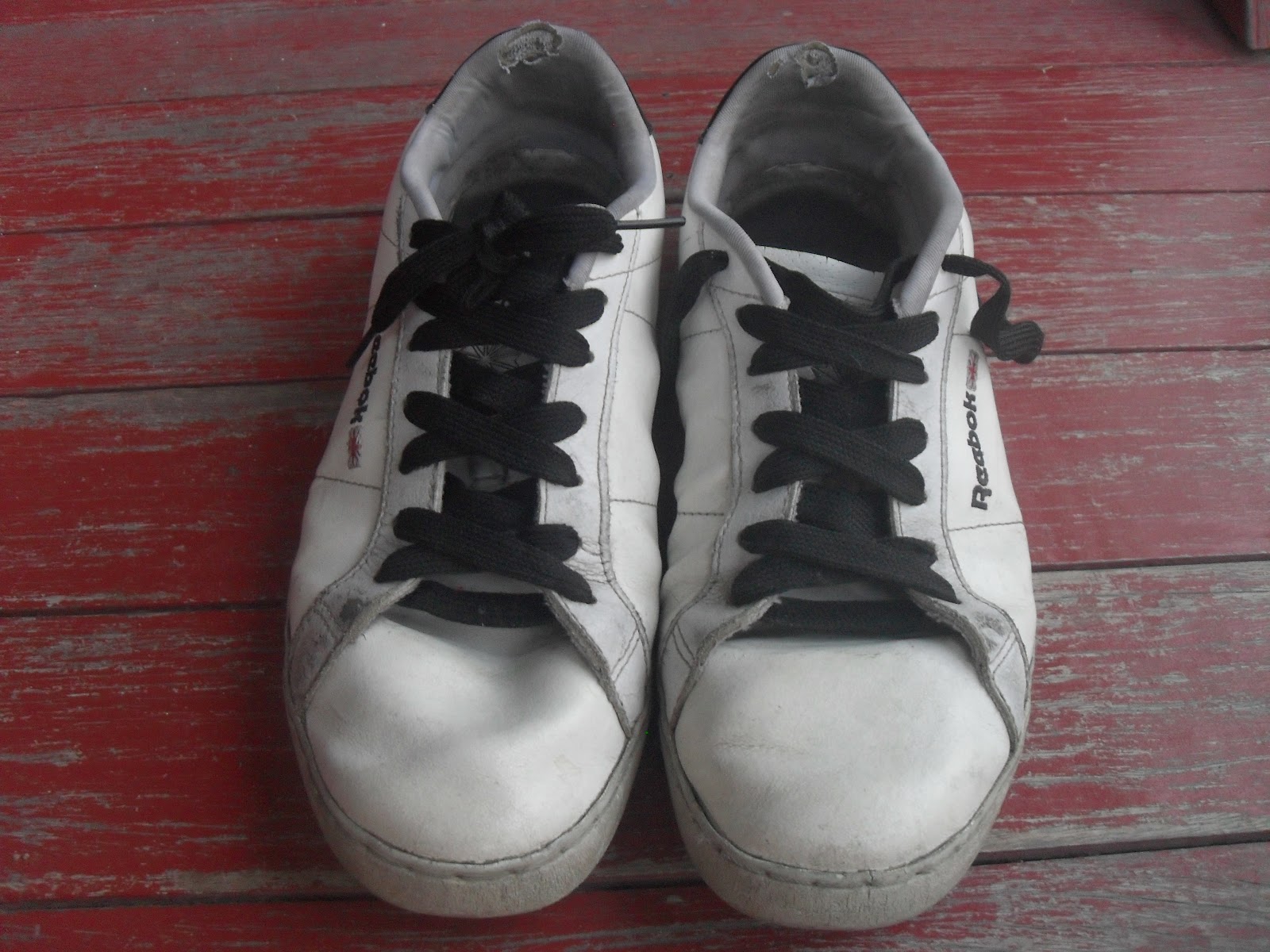 THE.MAGGOTS.BUNDLE: Reebok Classic Shoes Men (Original Made In Vietnam)