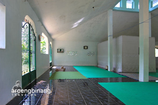 makam syekh wali agung rogoselo pekalongan