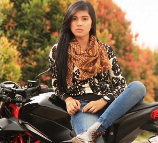 Biodata Artis Idola