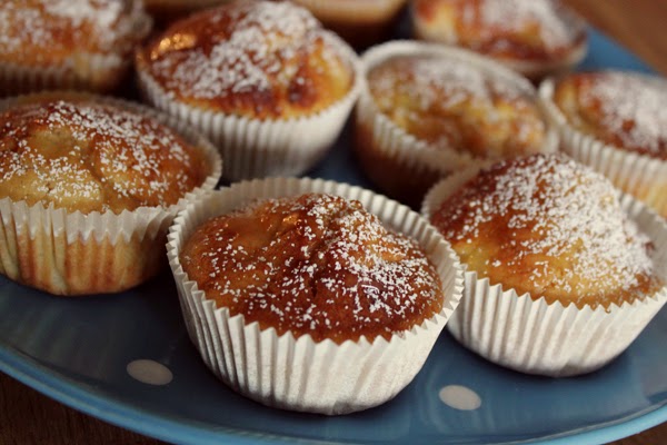 Kuddelmuddel: Apfel-Zimt-Muffins mit Honig-Karamell