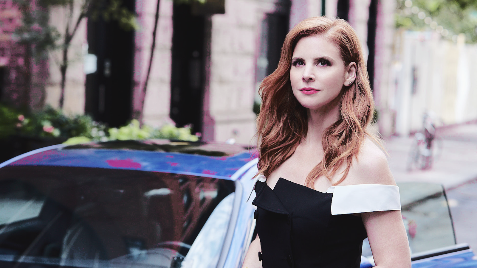 Sarah Rafferty behind the scenes of Suits Empowered Style presented by ...