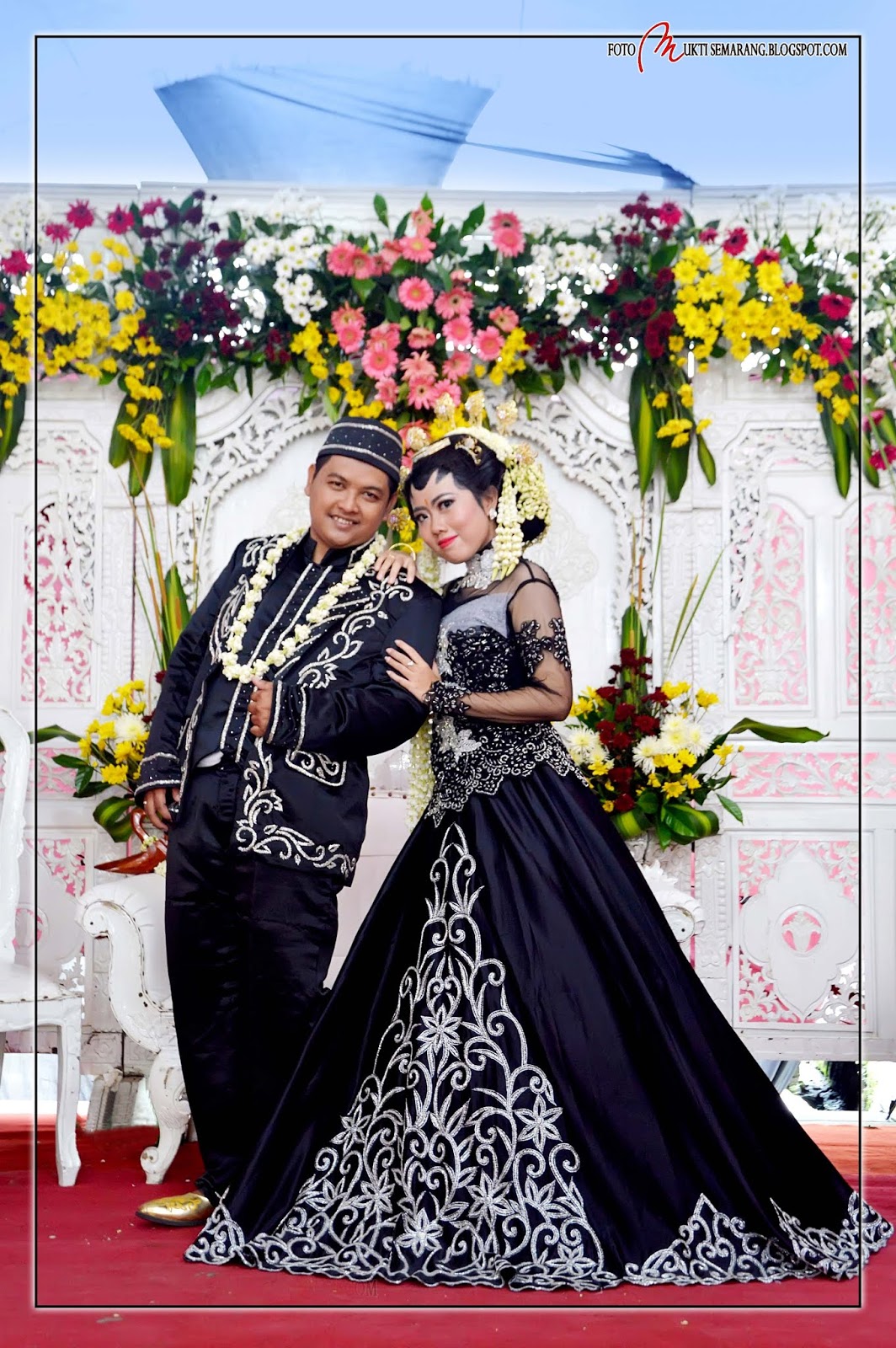 RIAS SEMARANG ARTHARIAS SEMARANG WEDDING Rias Pengantin Semarang