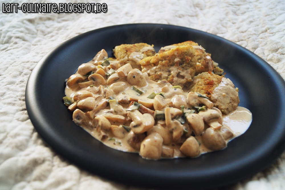 Pilzpfanne mit gebratenen Semmelknödeln | Lieblingsküche