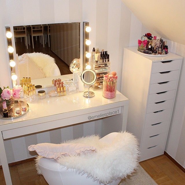 Inspiração Decorar Cantinho de Beleza e Maquiagem. Achados de Decoração Inspiração Decorar Cantinho de Beleza e Maquiagem. Achados de Decoração