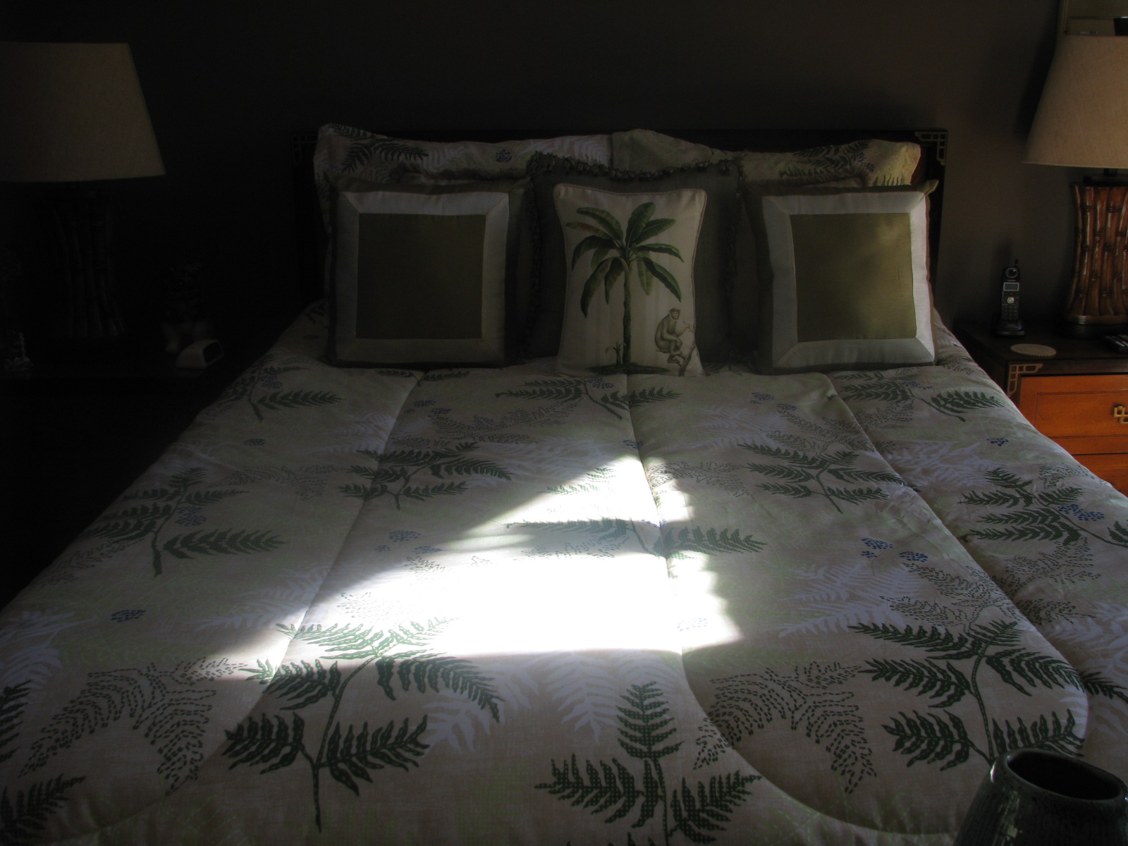 Designs By Pinky From Summer Bedding To Winter