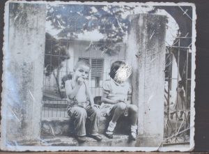 El burdel de las parafilias agosto - 63fba7dc09f666fb3d484588f71d1484 300x221 