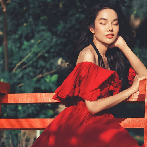 Thitapa Suwan – Most Beautiful Thai Transgender Model in Red Dress ...