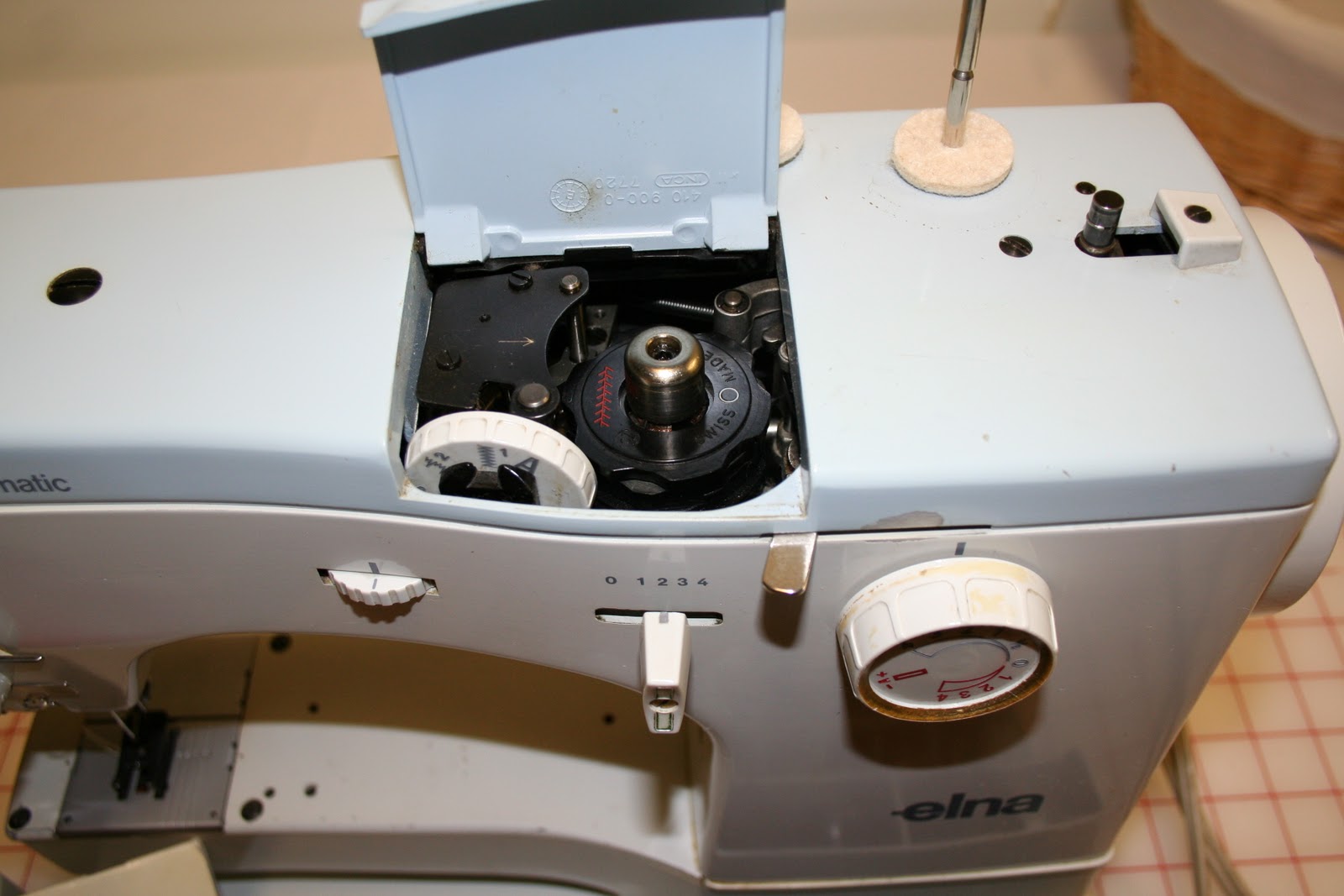 Tammy's Craft Emporium 1970s Elna Supermatic Sewing Machine Ella