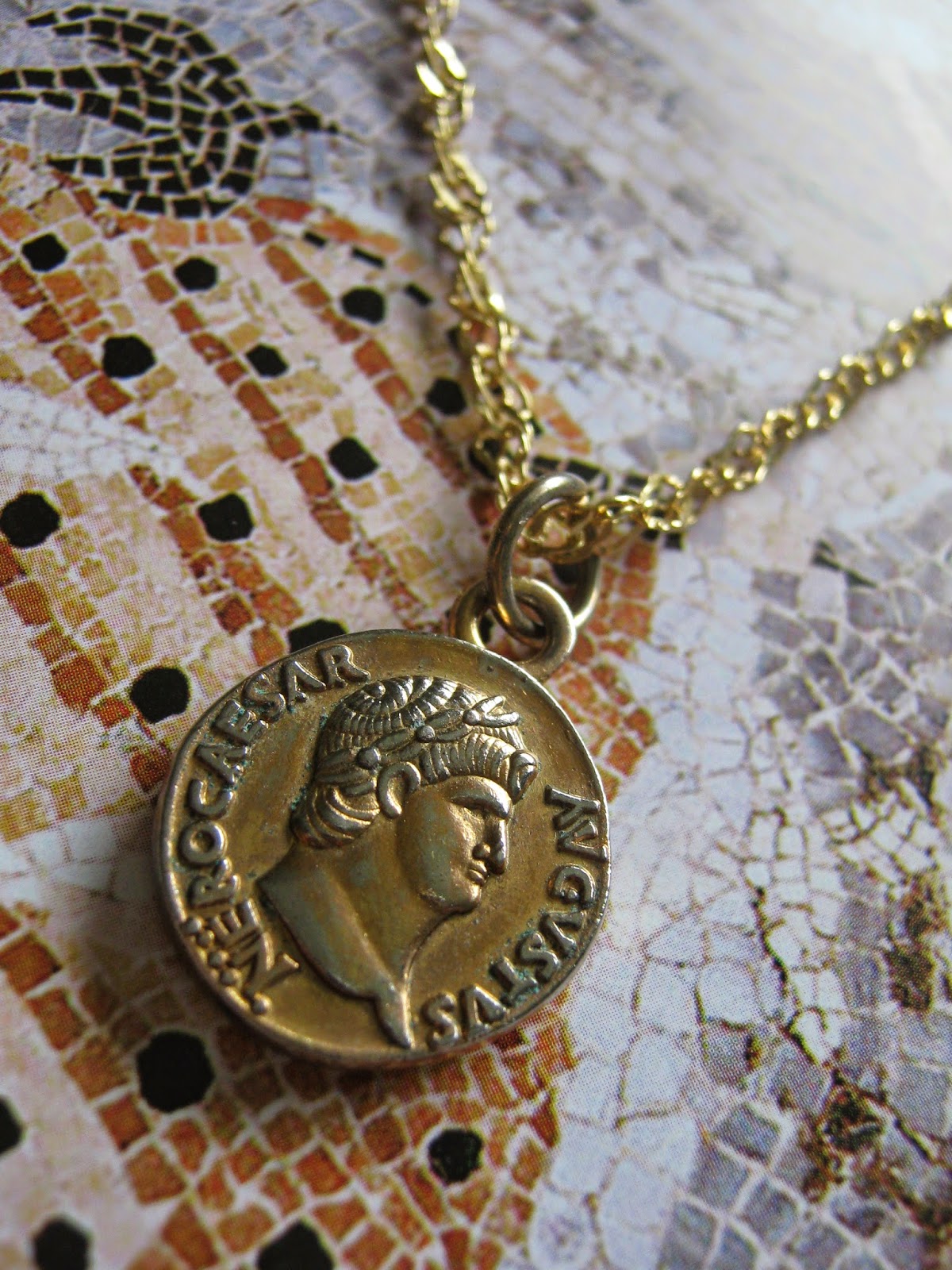 DIY Tutorial Roman Layered Necklace
