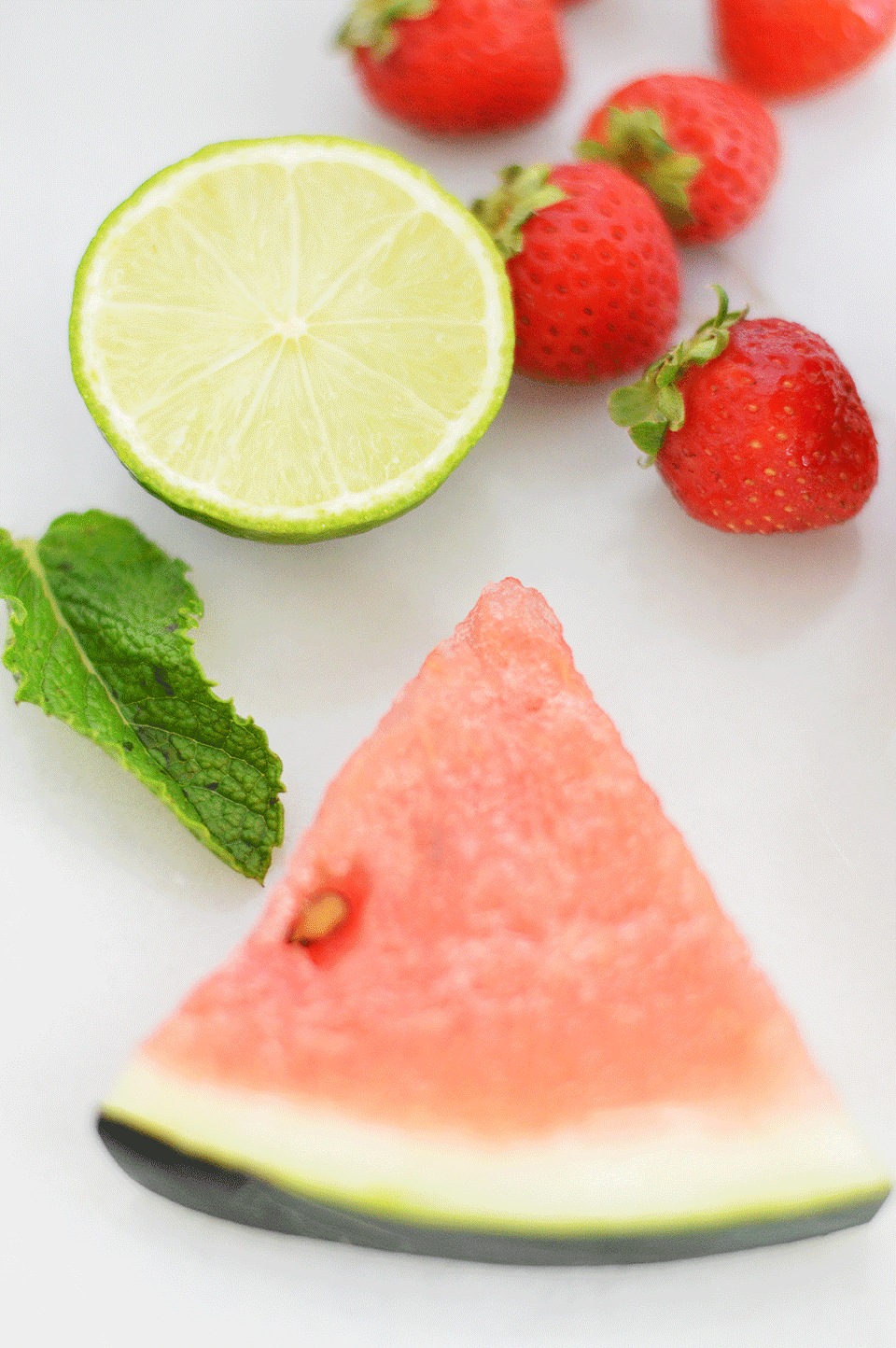 Watermelon, Strawberry and Lime Juice  | https://oandrajos.blogspot.com
