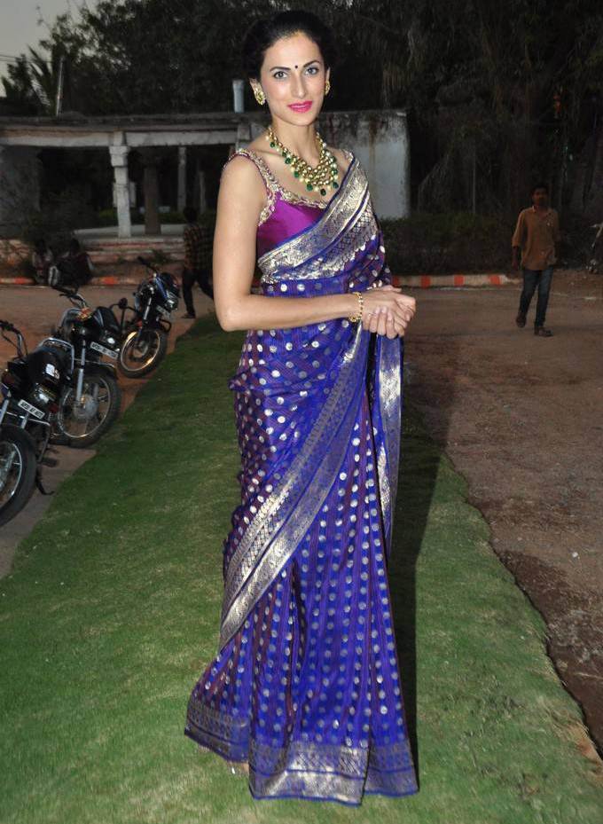 Fashion Designer Shilpa Reddy Stills In Blue Saree