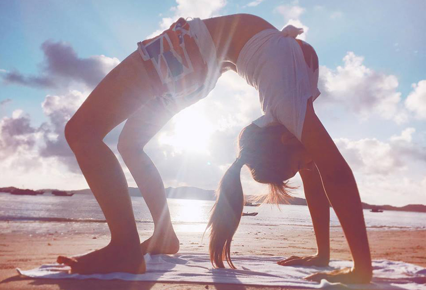 6 lý do bạn nên luyện tập Yoga ngoài trời 6-ly-do-ban-nen-luyen-tap-yoga-ngoai-troi
