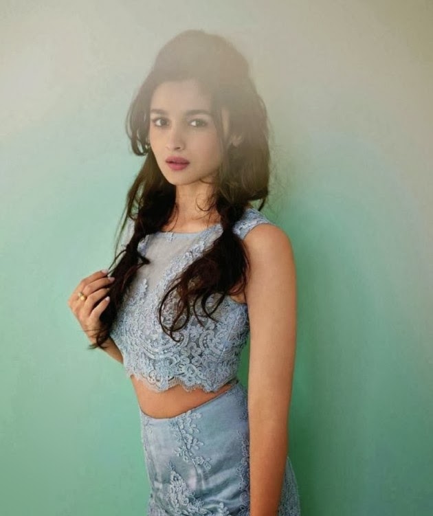 Alia_Bhatt_Sensuous_Photoshoot_for_Elle_