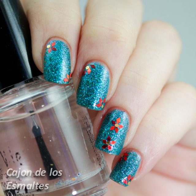 uñas navideñas - Flor de navidad o estrella federal