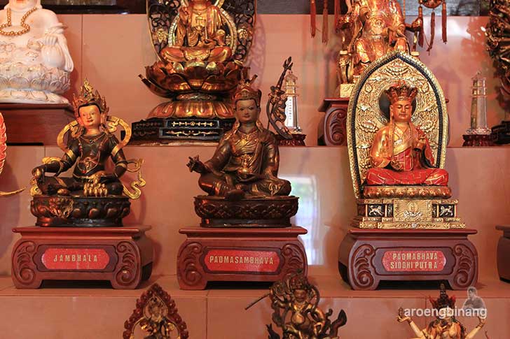 vihara vajra bumi pekalongan