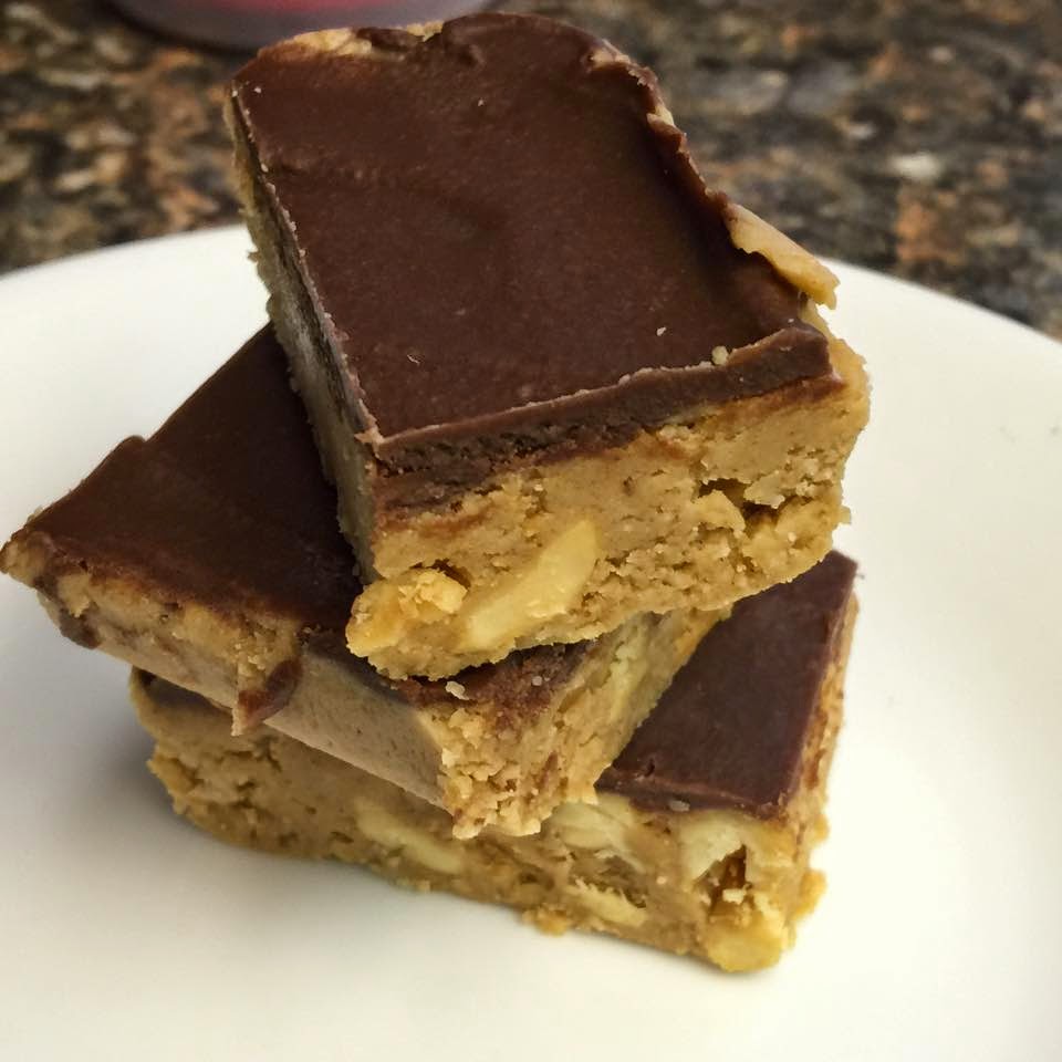 Make lemonade and more! Homemade Peanut Butter Cup bars