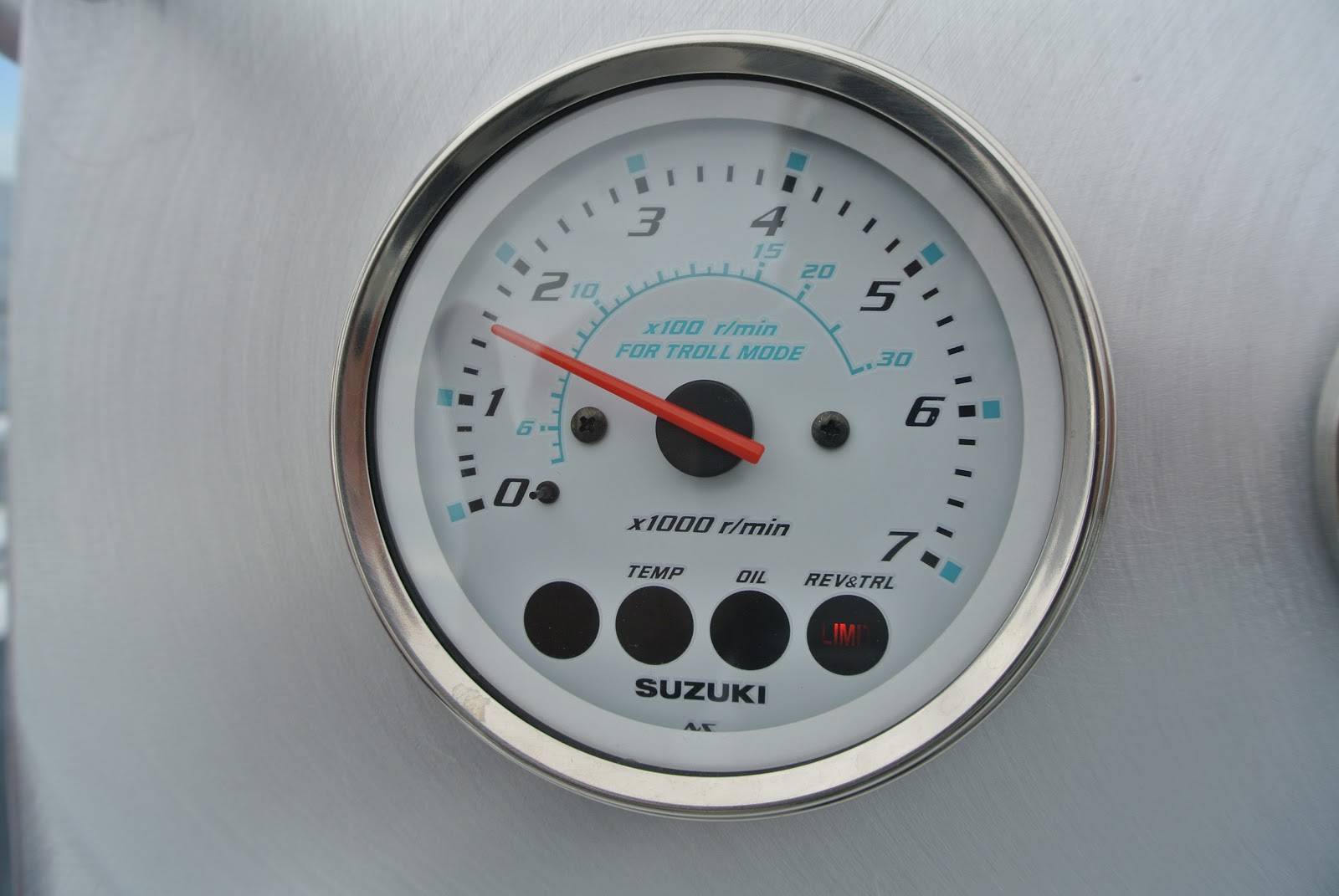 Salmonseeker: Suzuki Troll Mode System.