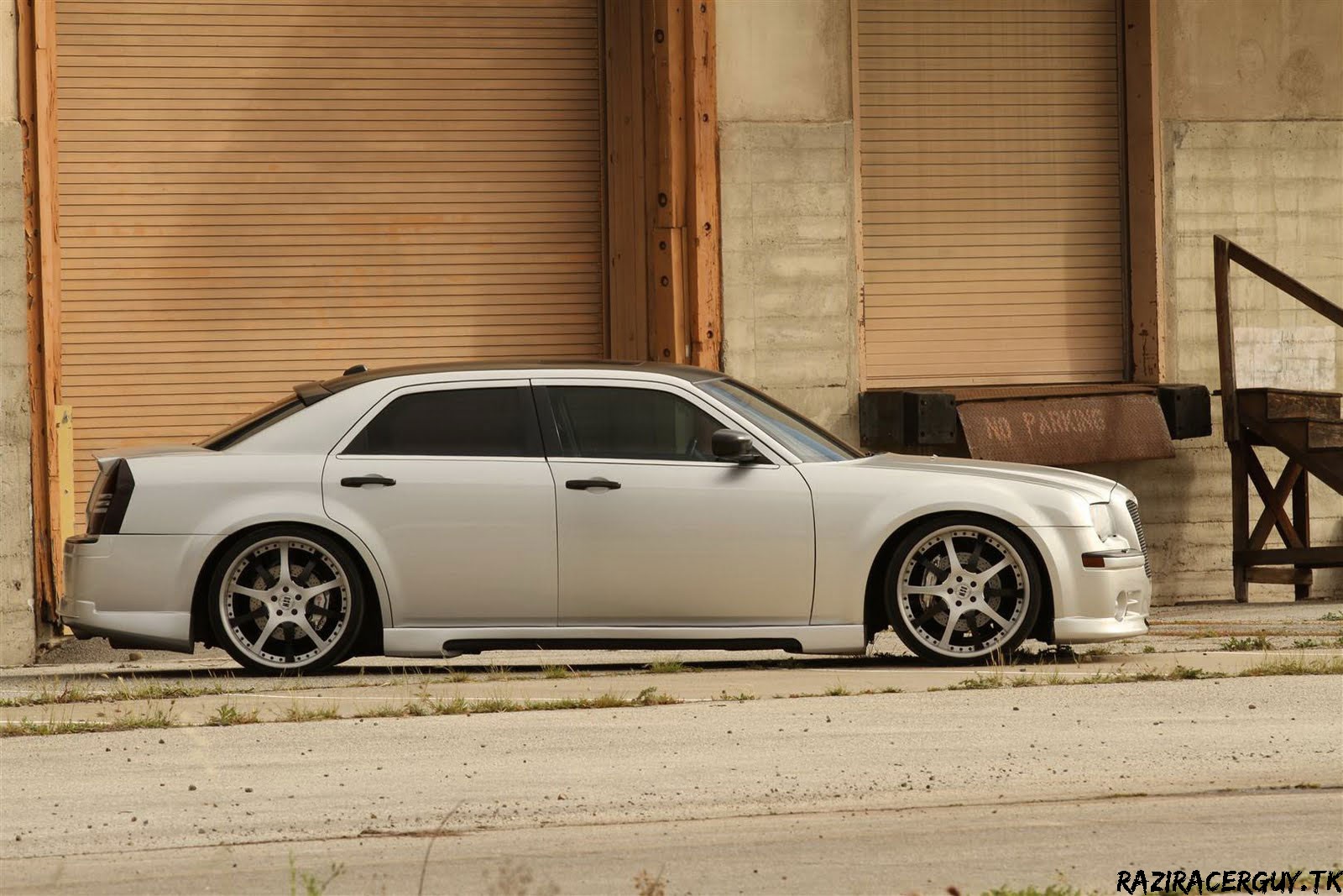 Meet the Very First Customized 2011 Chrysler 300 the Fatchance 2-0
