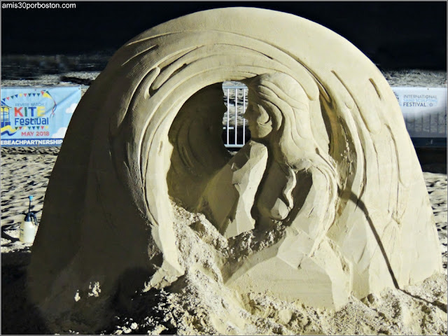 Esculturas de Arena de Revere Beach: Sue McGrew Esculturas de Arena de Revere Beach: Sue McGrew