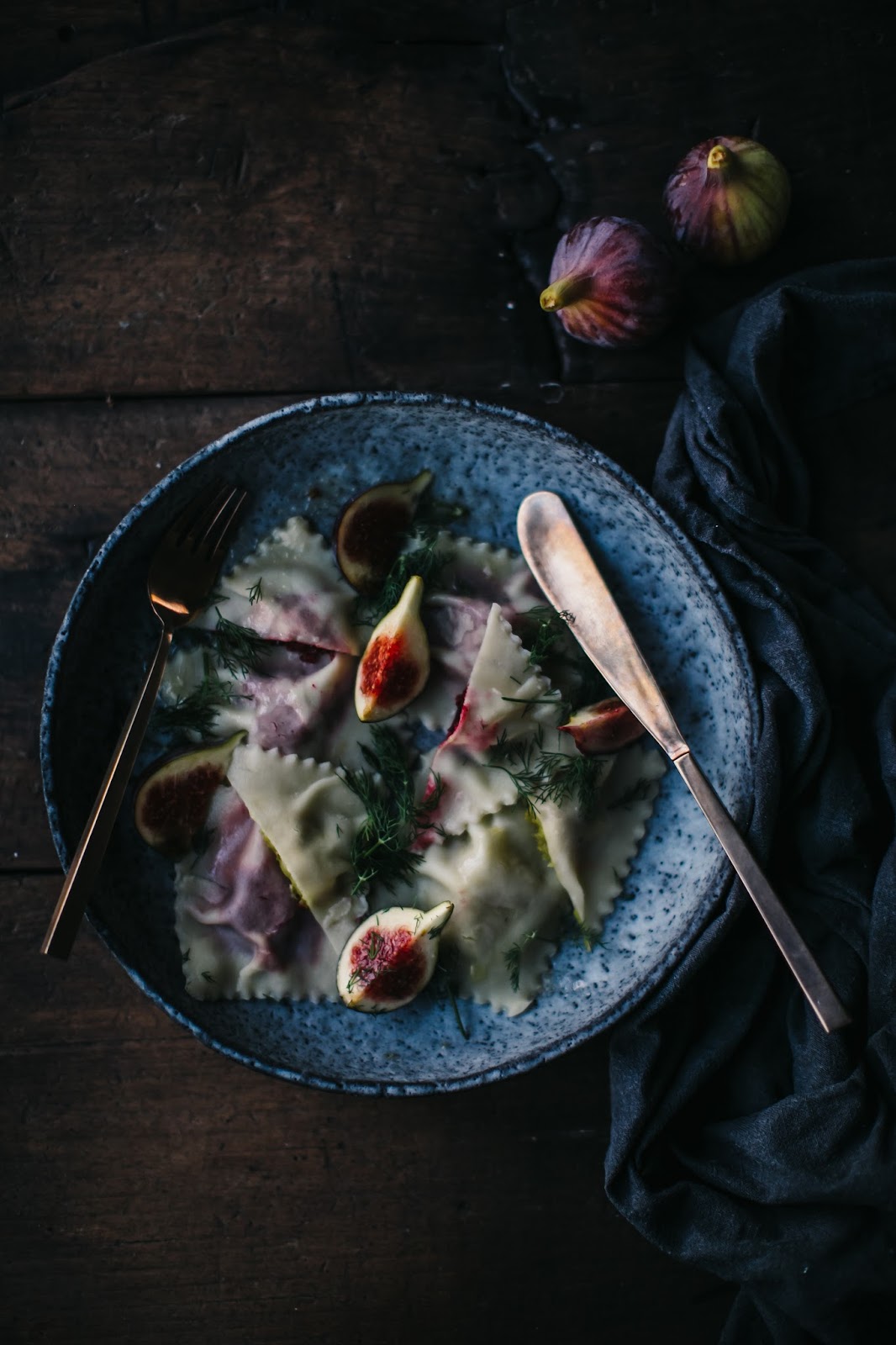 rote landküche die ideen verziert glutenfreie ravioli mit roter und gelber beetefüllung gluten free filled with red and yellow beetroot rote landküche die ideen verziert glutenfreie ravioli mit roter und gelber beetefüllung gluten free filled with red and yellow beetroot