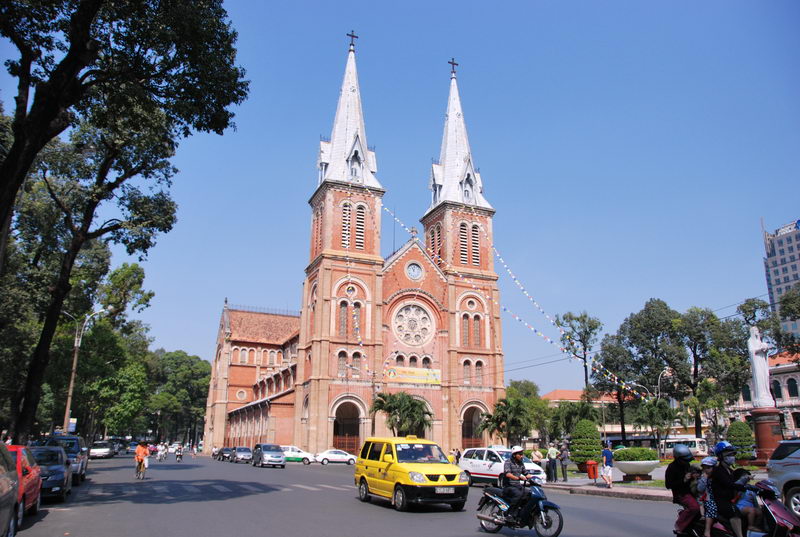 Nhà thờ Đức Bà ở Sài Gòn
