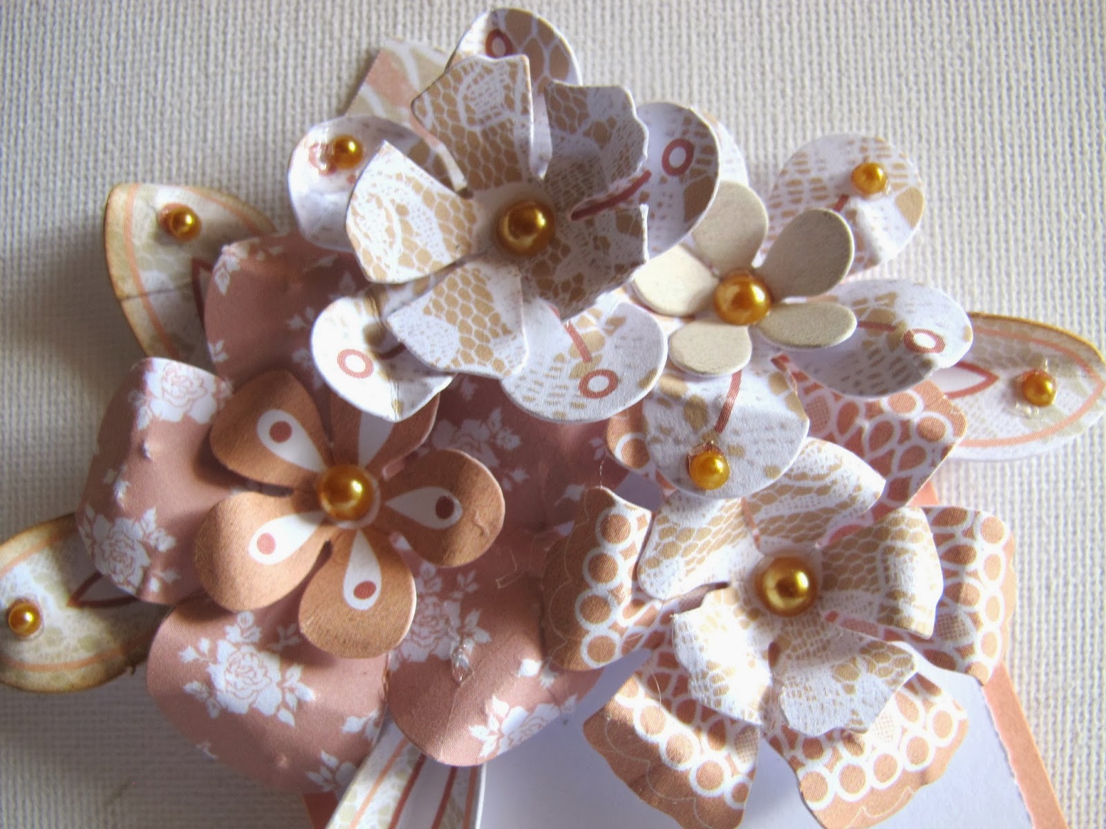 Going Buggy: Paper Floristry...