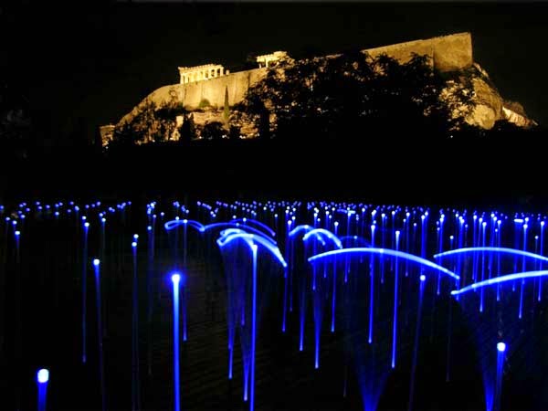 White Noise / White Light