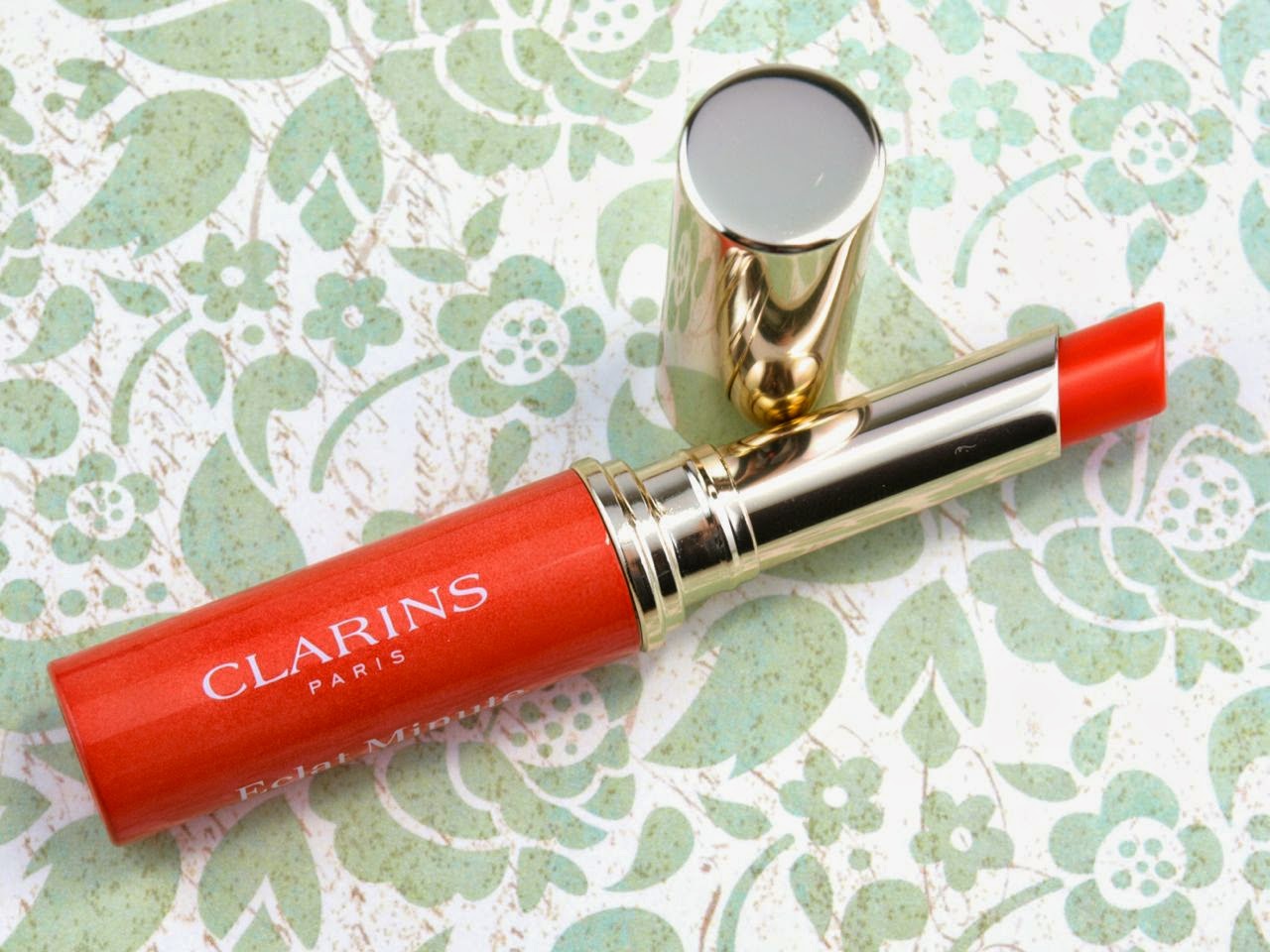 søskende forhold fælde Clarins Spring 2015 Garden Escape Collection: Review and Swatches | The  Happy Sloths: Beauty, Makeup, and Skincare Blog with Reviews and Swatches