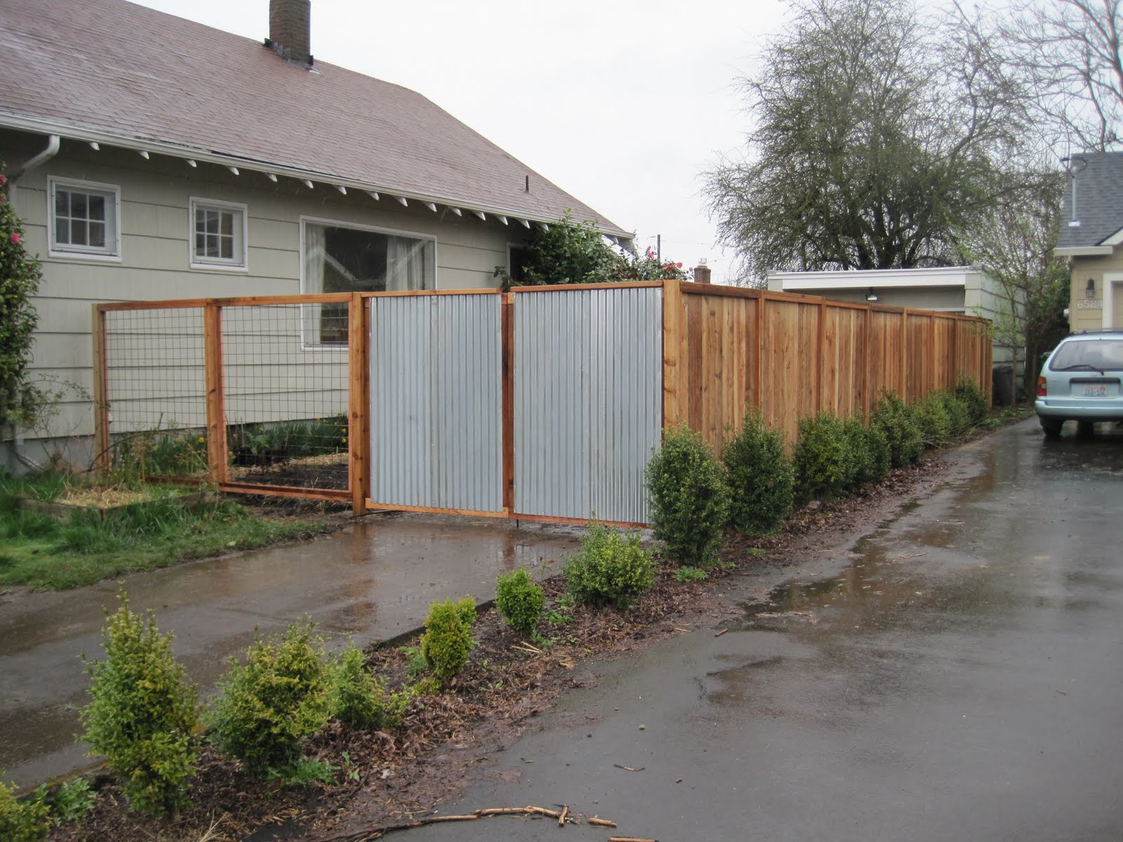 Aristata Land Arts BUILDING FENCES IN THE RAIN...