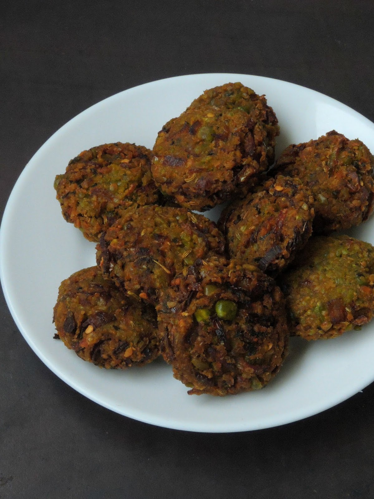 Priya's Versatile Recipes Mixed Beans & Lentils Masal Vada/Mixed