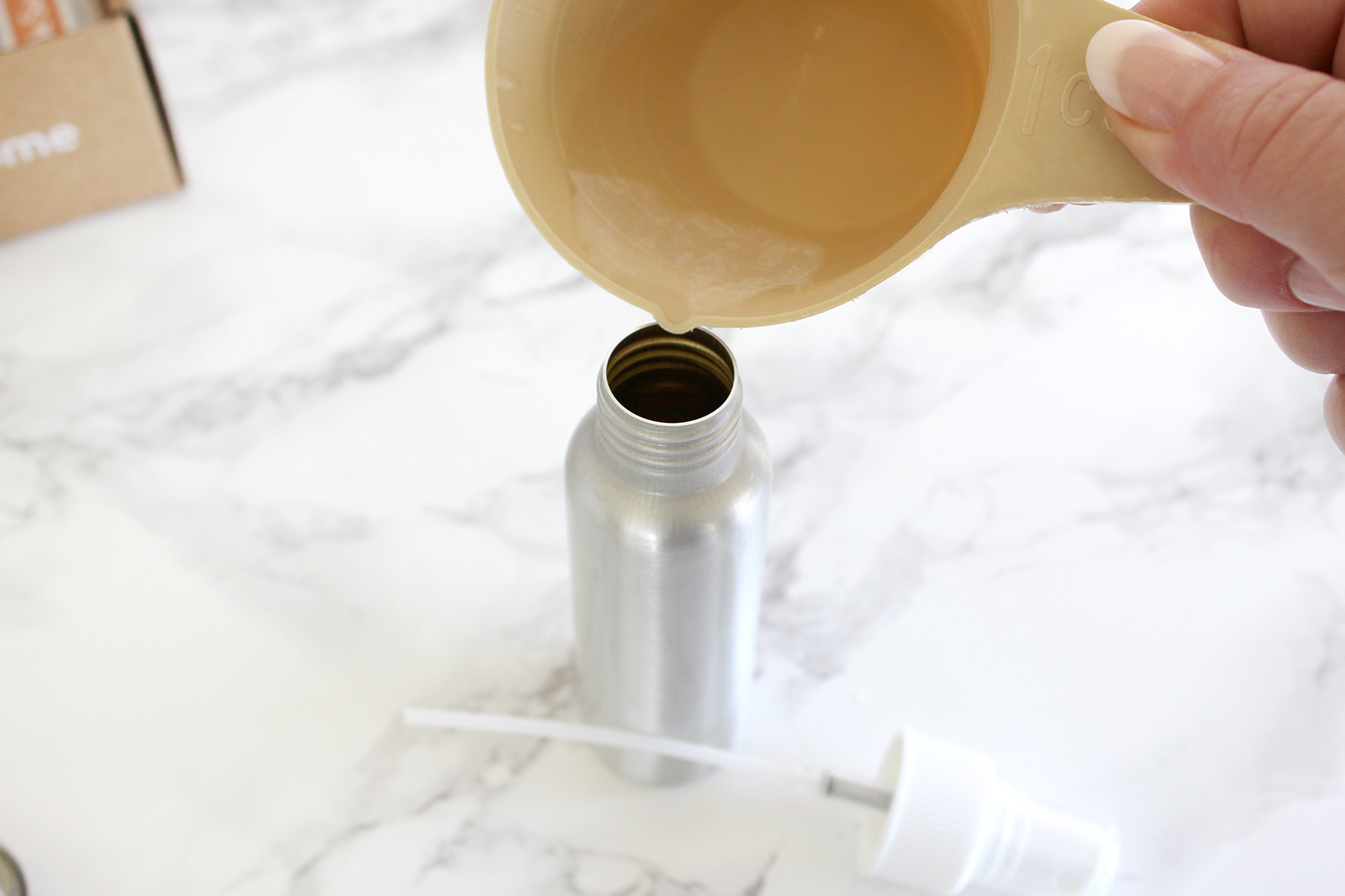 Southern Mom Loves Simply Earth Essential Oil Recipe Box {April 2019} Unboxing + DIY Natural