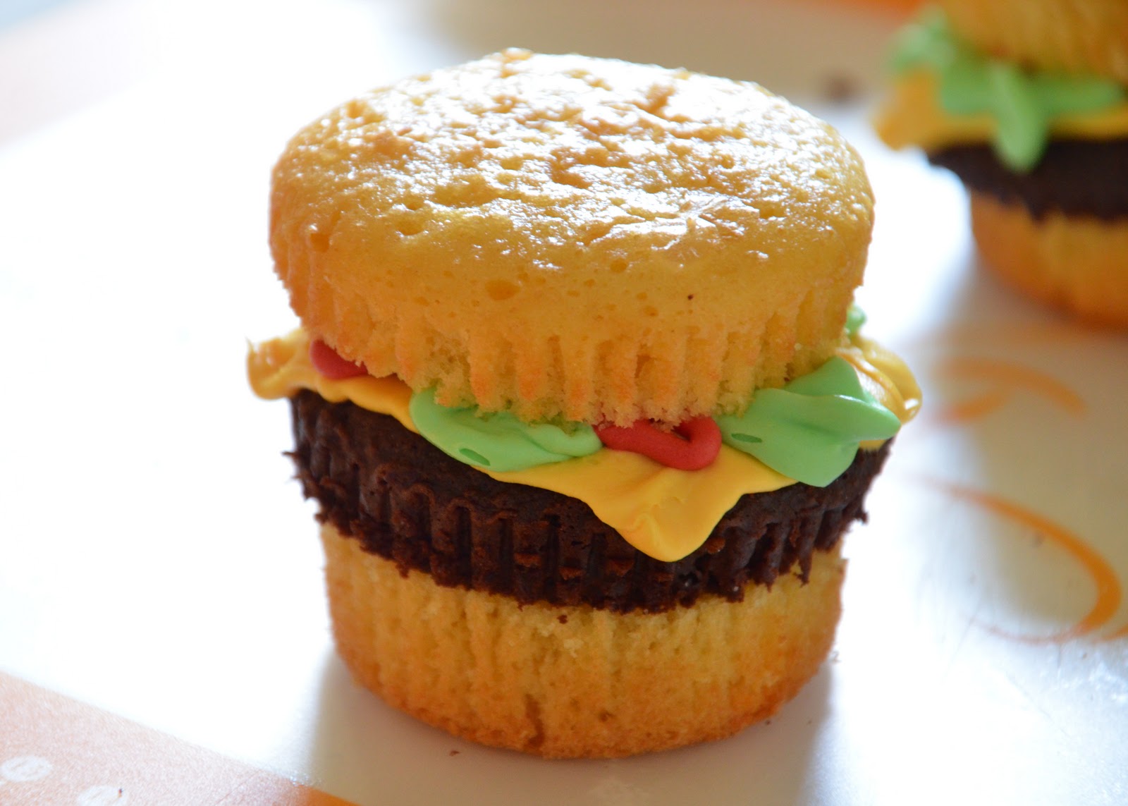 No Wooden Spoons Cheeseburger Cupcakes A Tutorial