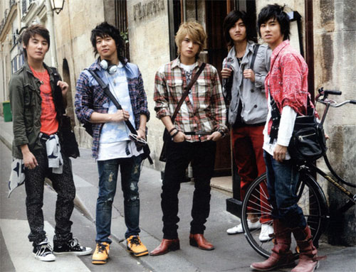 Kumpulan Foto Boyband TVXQ  Warna Warni Blog