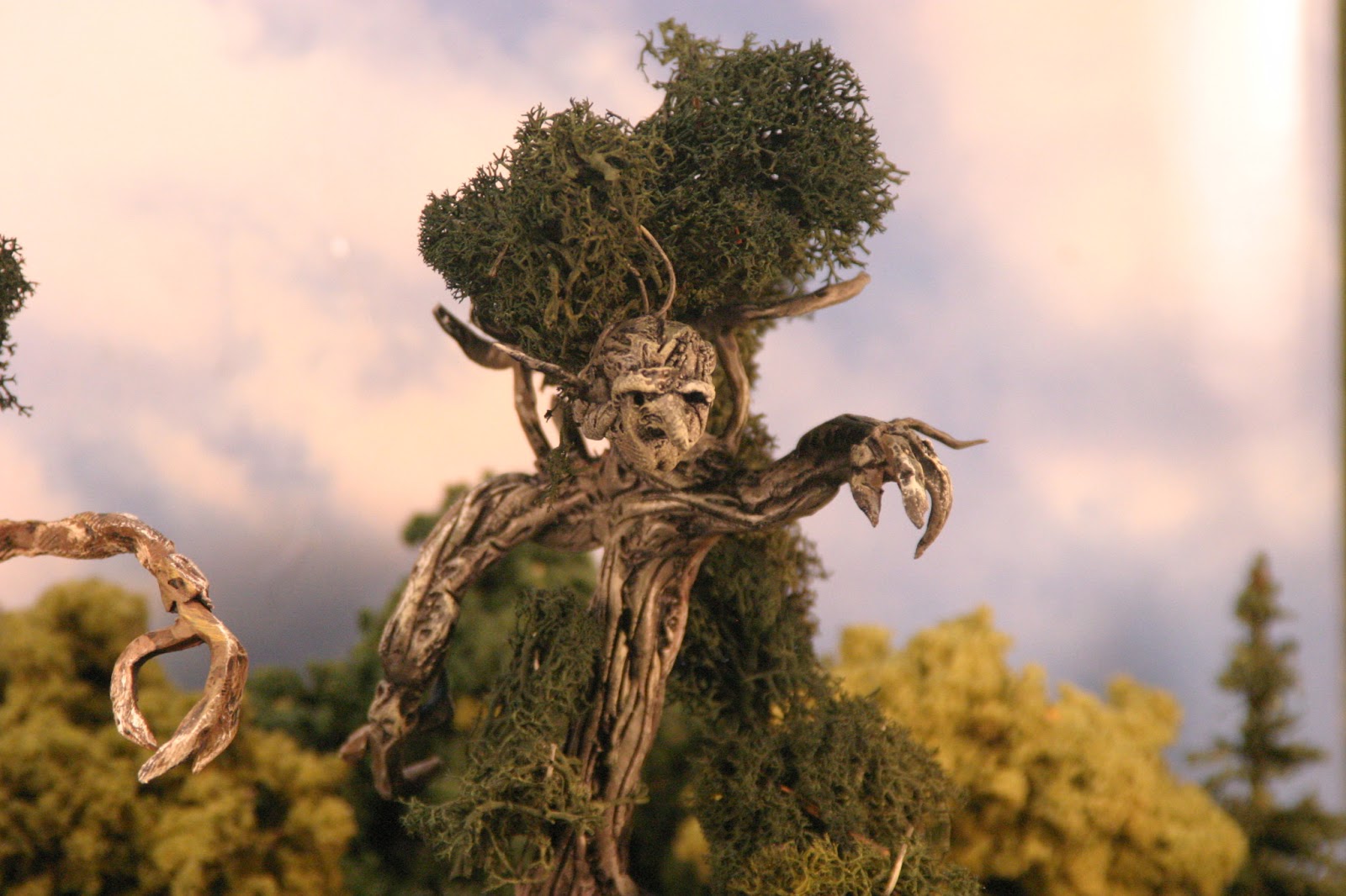 Xin's Lair: Scratch built Ents!