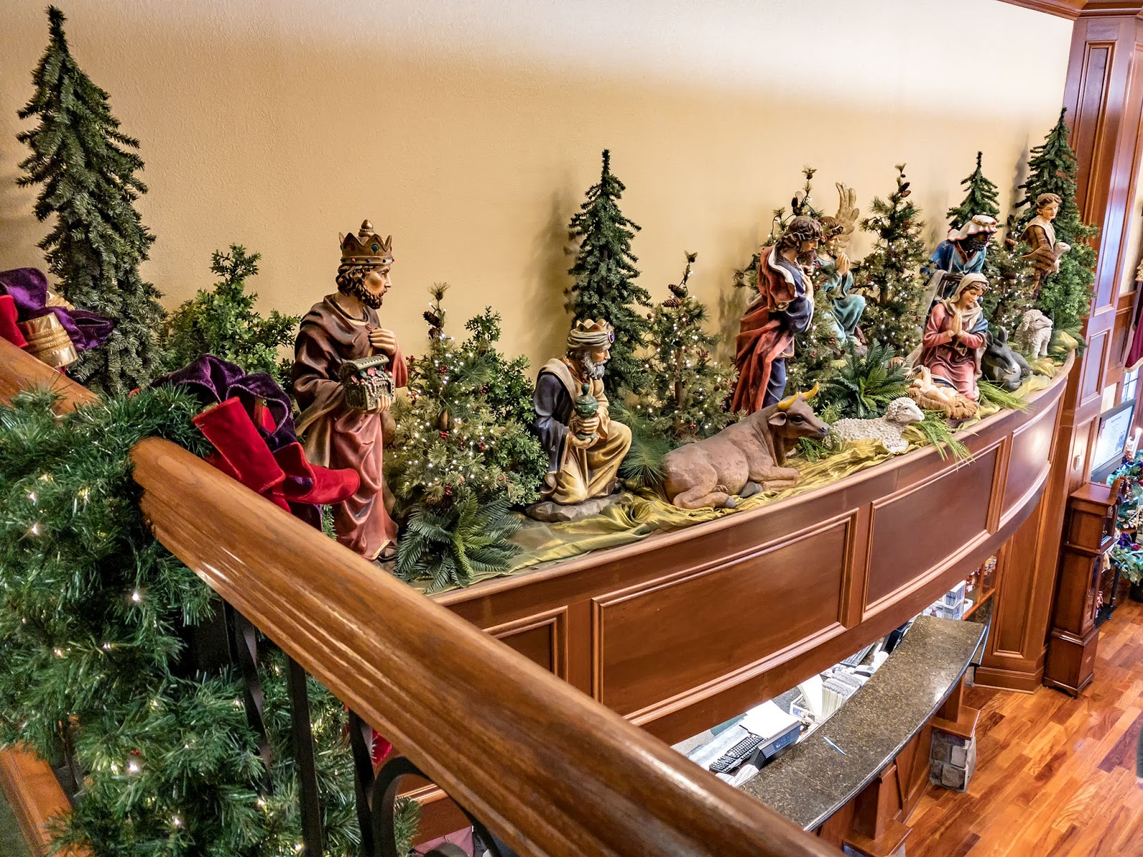 Bubba's Garage Staying in the Santa Suite The Inn at Christmas Place