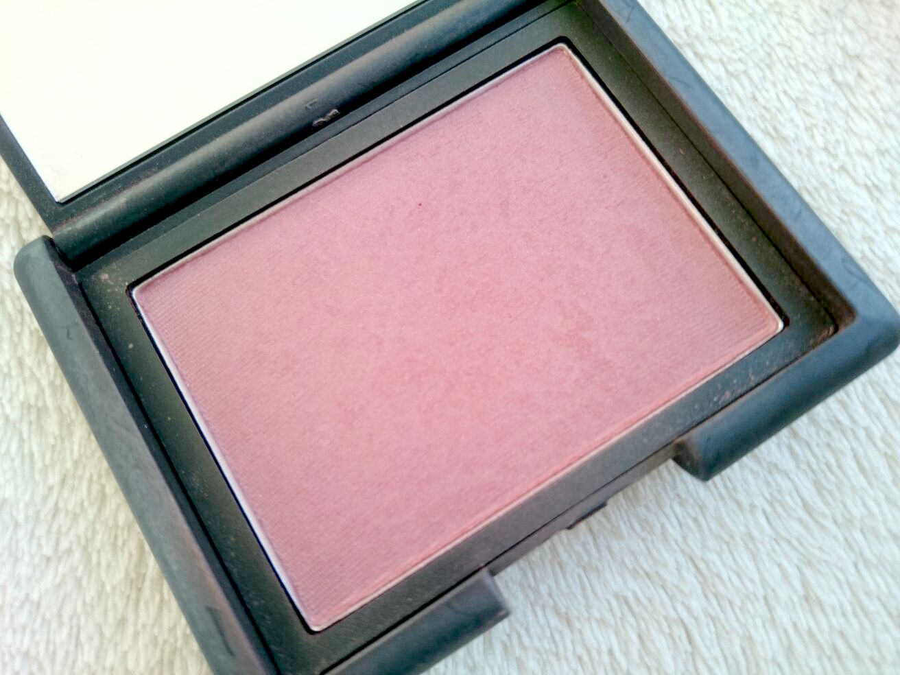 NARS Dolce Vita Blush | Alice Anne