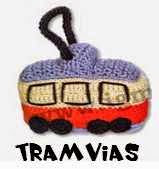 patron gratis tramvia amigurumi, free amigurumi pattern tram 