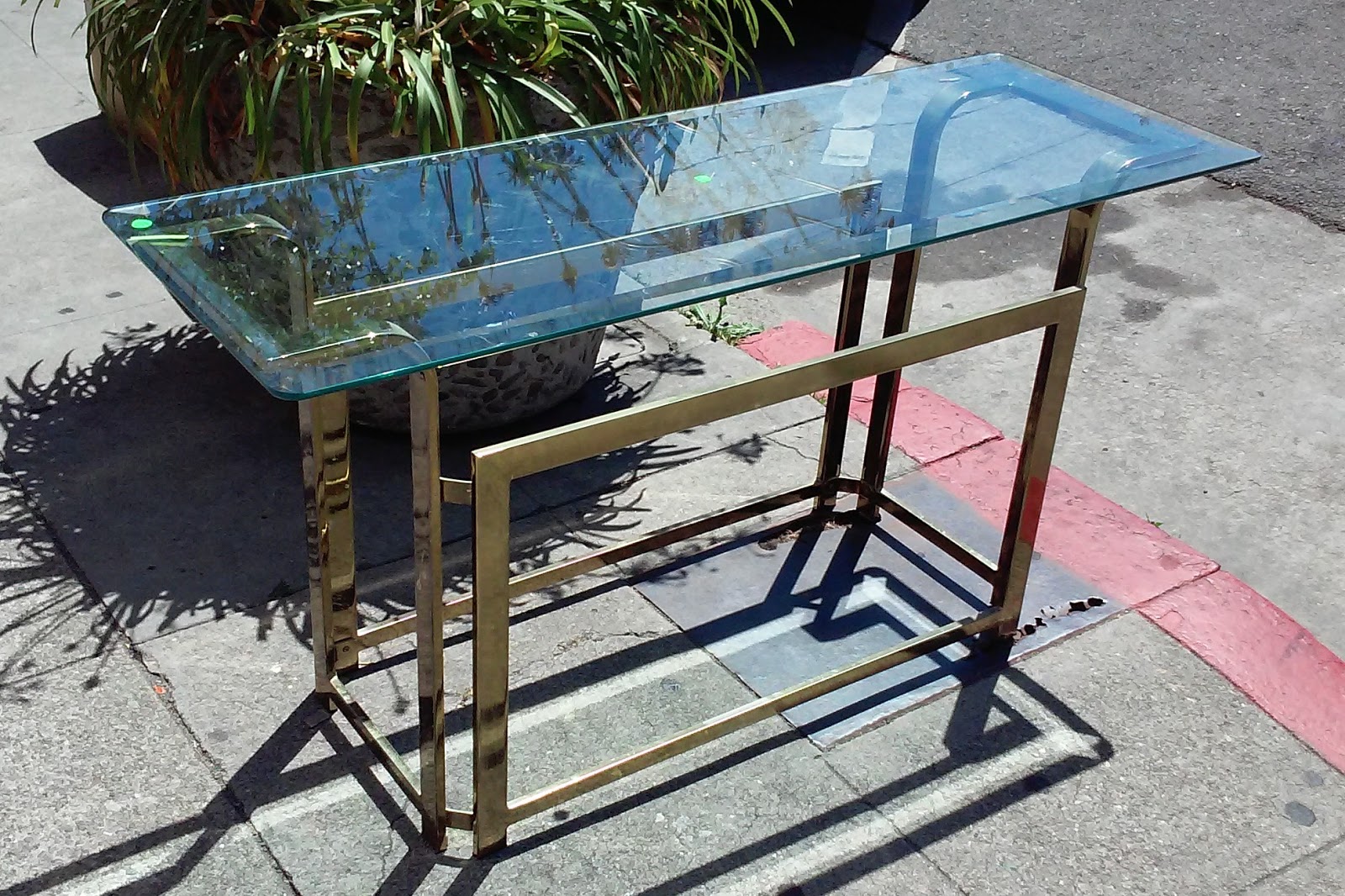 UHURU FURNITURE & COLLECTIBLES SOLD **BARGAIN BUY** 2176 Brass with