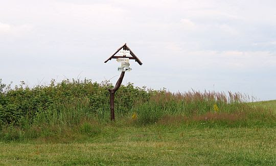 Drogowskaz na grzbiecie. Drogowskaz na grzbiecie.