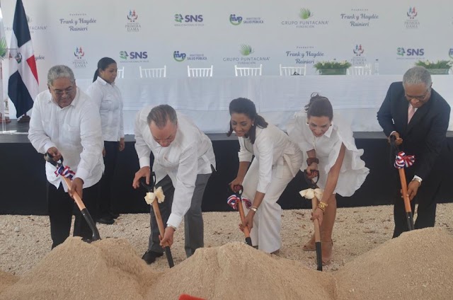  SNS firma acuerdo con Ministerio de Salud, Despacho de la Primera Dama y Grupo Punta Cana