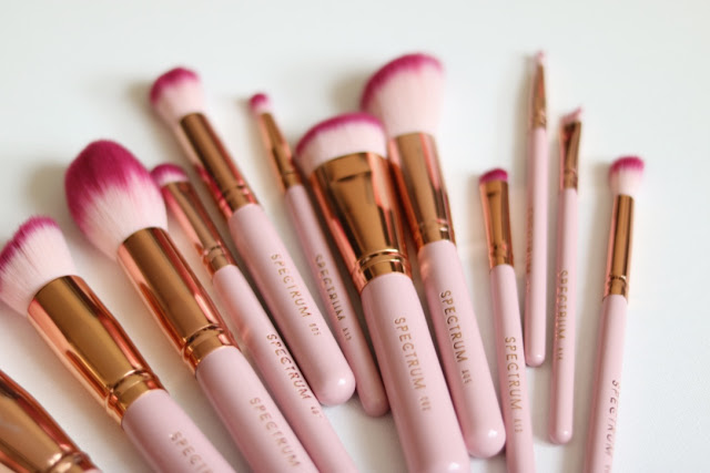 Spectrum Bombshell Brushes