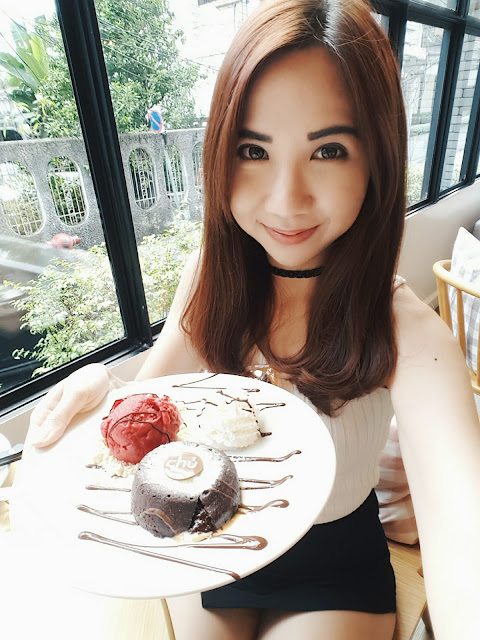 best and popular cafes in bangkok chu chocolate bar review