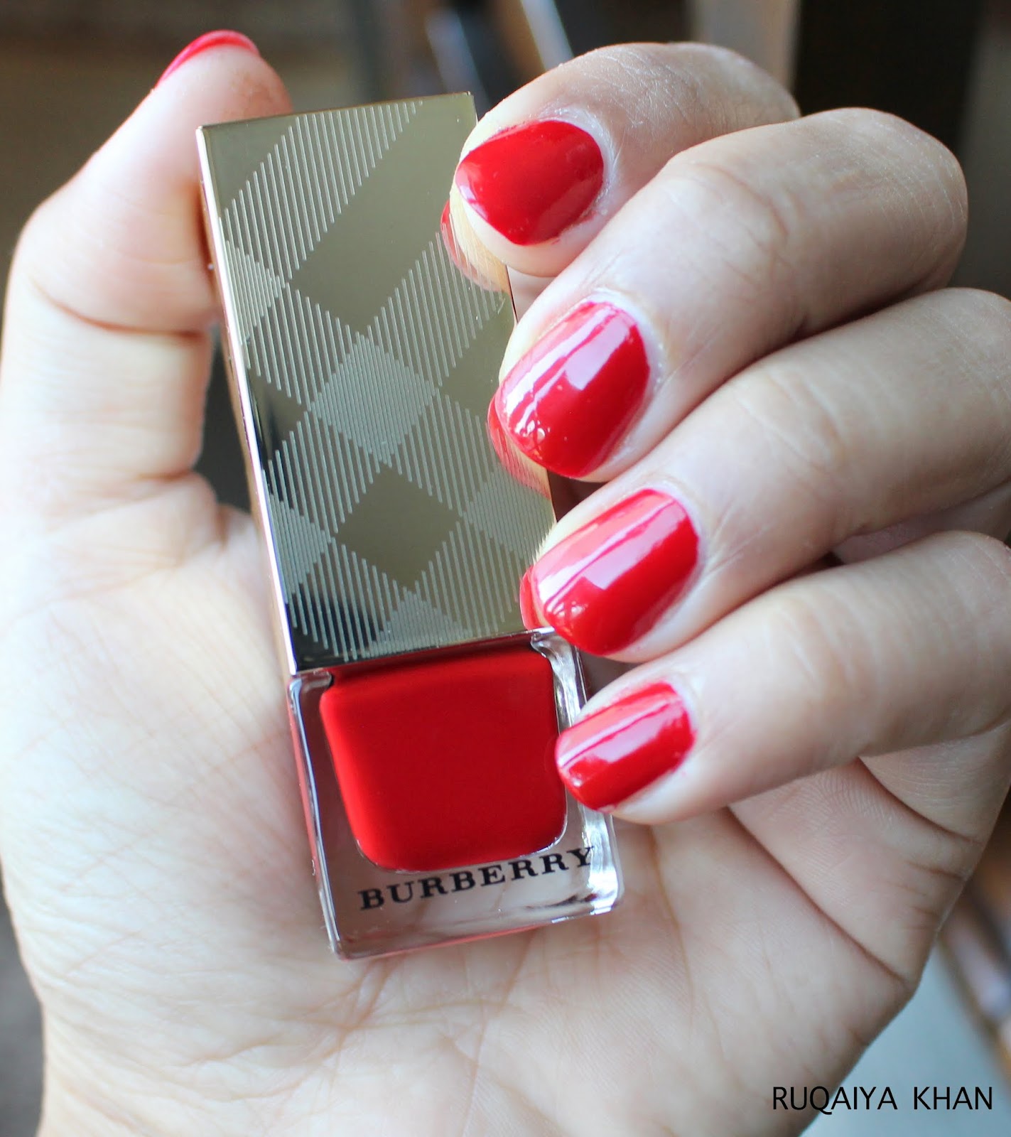 Actualizar 77+ imagen burberry military red nail polish
