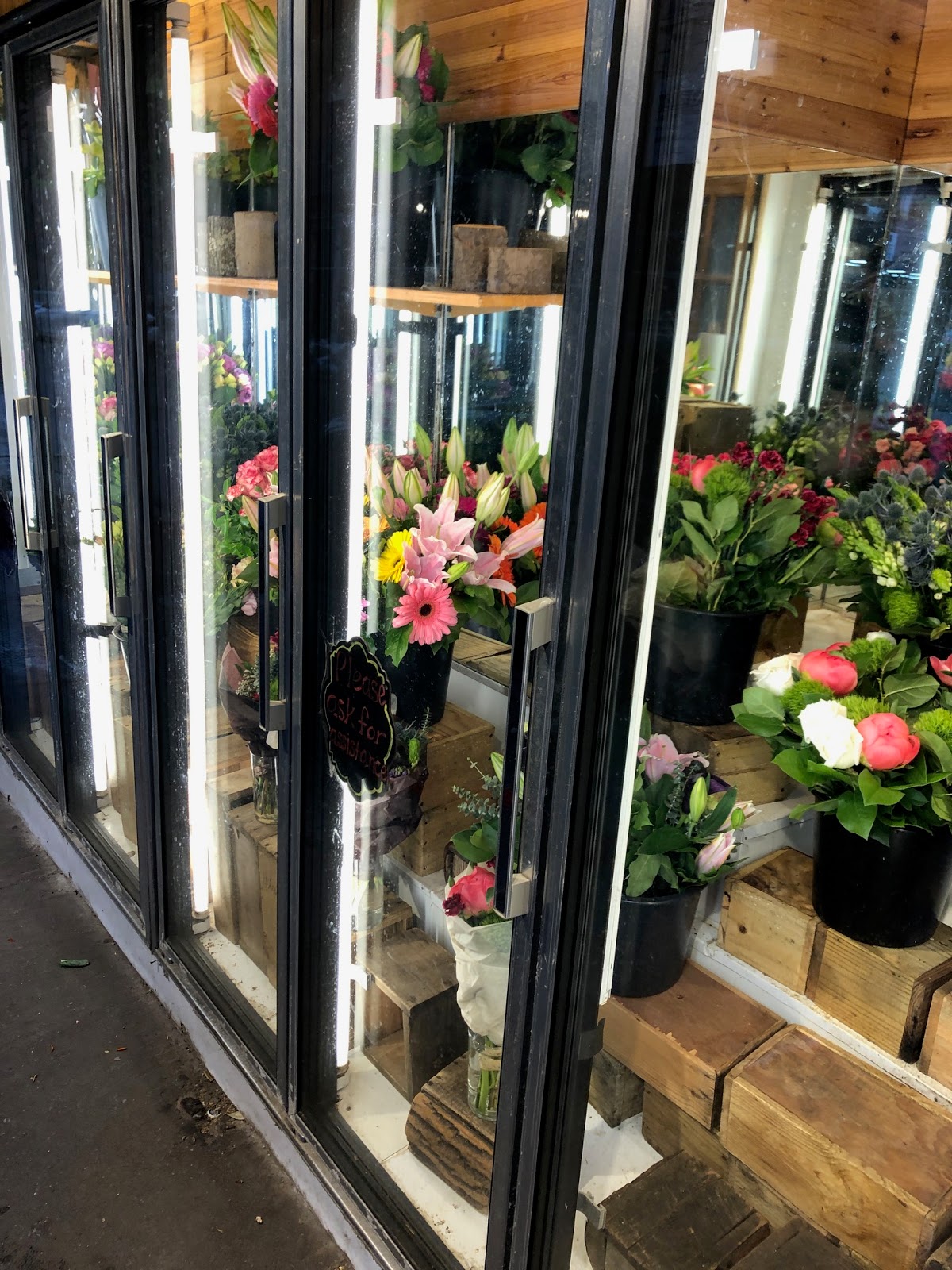 EV Grieve Sunny's Florist is open this weekend for Mother's Day