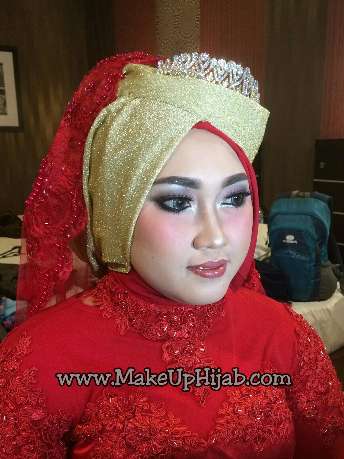 Jasa MakeUp Artist MakeUpHijab Foto foto mba Mel saya ambil dengan kamera iphone 5s